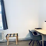 绍姆堡酒店 4* 霍尔斯特布罗