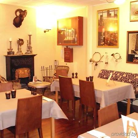 Schaumburg 호텔 4*