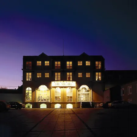 Schaumburg 4* 홀스테브로