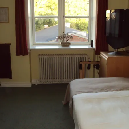 Schaumburg 4* 홀스테브로